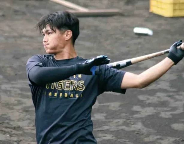 阪神　野手転向の西純は激動の１年　野手として初のキャンプは「充実感」　外野手登録の育成選手として再スタート