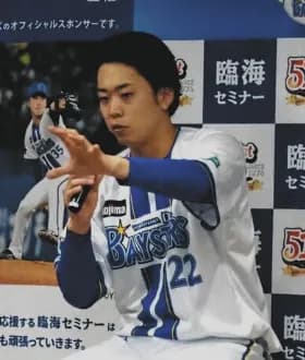 DeNA入江大生、オフはカーブを「最強にしたい」「ウィックに聞いたり、バウアーもそうですし…」