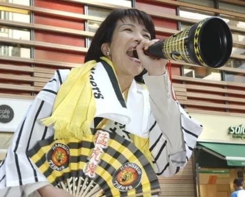 高市早苗首相の『甲子園始球式』、難しそう