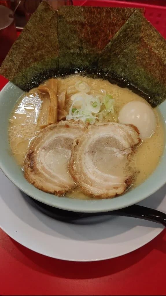 【画像】このラーメンに500円出せますか？