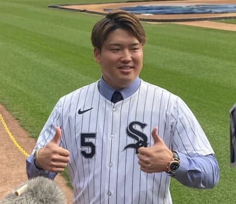 【悲報】MLB「プロ野球最強打者の村上宗隆にたった3400万ドルが最大の金額でした」←これ