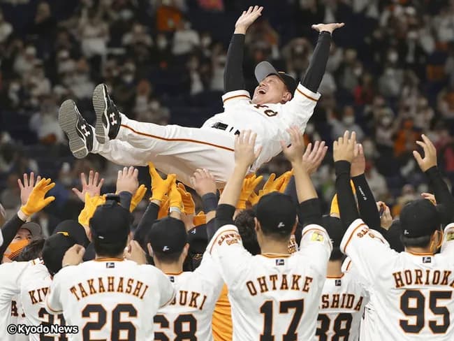 原辰徳、誰かに向けて苦言「４番が抜けたから監督自ら『４番は外国人』というのはあまりに芸が無い」