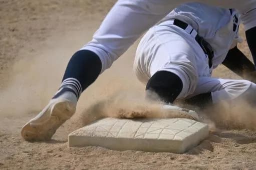 毎年ホームラン40本打つけど全ての塁に必ずスライディングする選手