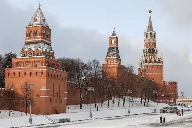 ロシア「アメリカは今すぐ武力による侵略行為を止めろ！こんなことは正当化されてはいけない」