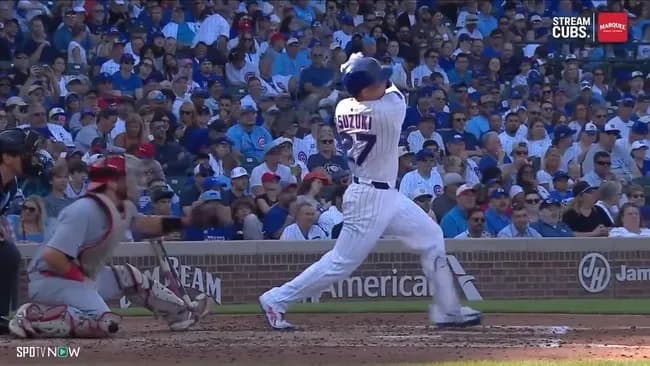 鈴木誠也←メジャーで三年連続20本塁打以上、昨年は32本打ちました←