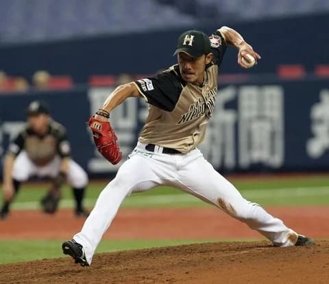 前中日スカウトの八木智哉氏が日本ハムのチームスタッフに就任　球団が１月１日付人事異動発表　１４年ぶりの古巣復帰