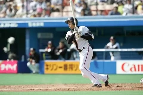 サブロー監督、理想のチーム像は05年ロッテと語る