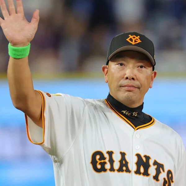 巨人・阿部監督は孤立無援 原前監督「芸がなさすぎる」批判とオーナー異例の“心配”発言