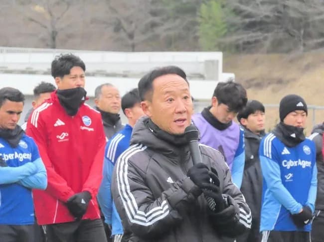 【サッカー】町田・黒田監督　けん責処分後、初の取材対応も 「それはそれで終わったこととして。ノーコメント」「クラブ判断に従う」