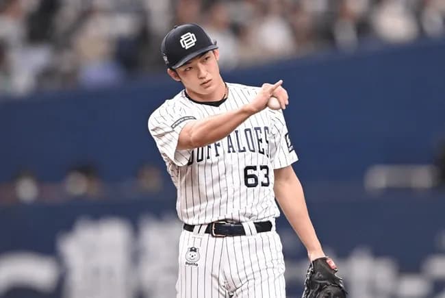 “球界No.1イケメン投手” オリックス・山﨑颯一郎（27）が結婚へ！《どん底の時期を支えた彼女にプロポーズ》
