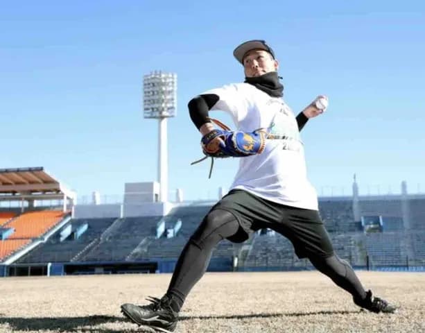 阪神・岩崎「ＴＥＡＭ　ＺＡＫＩ」で最強ブルペン作る　タイトル総なめ「グループの中で争っていけたら」