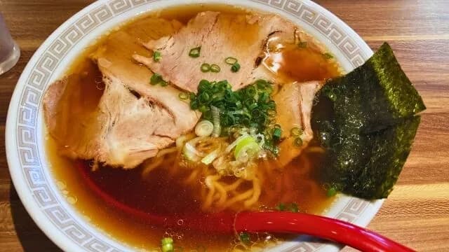 【悲報】ラーメン、ついに1000円の壁を突破