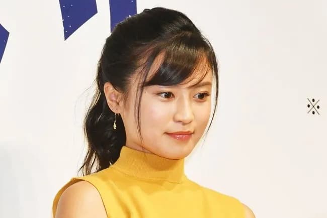 小島瑠璃子　新マネジャーに〝プロポーズ〟していた 「幼なじみに脱サラしてもらいました。私に人生預けてくれないかと」