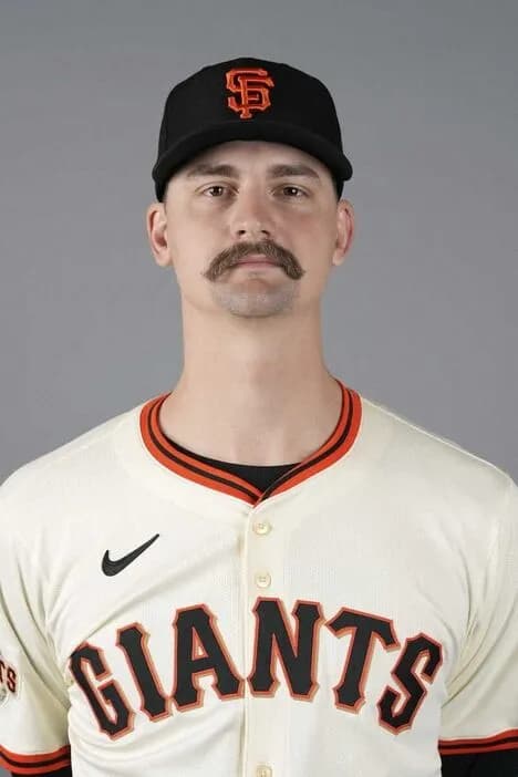 【巨人】オリックス　2メートル11の大型右腕ショーン・ジェリーと契約合意