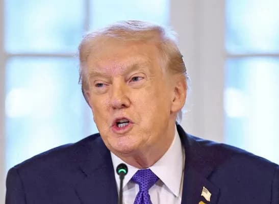 【悲報】トランプ、Wikipediaを自分で書き換え「Wikipediaにベネズエラ大統領って載ってる」と投稿