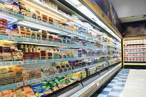 【悲報】スーパーで一人で買い物してるオッサンいるでしょ？ｗｗｗｗｗｗｗｗｗｗｗｗｗｗｗｗ