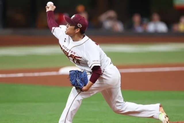 【悲報】巨人OB「則本が巨人にとにかく来てくれと熱心に誘われたと言ってた」