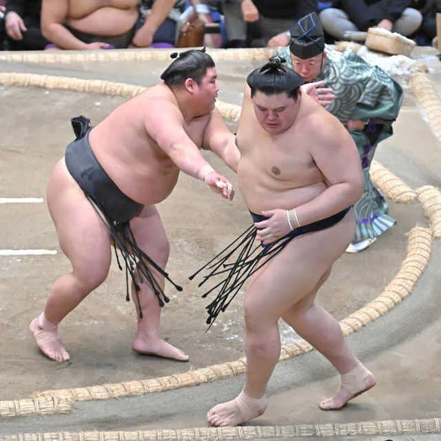 大の里「肩が痛くて力が出ない…」八角理事長「横綱が痛いと言ってはいかんでしょ」
