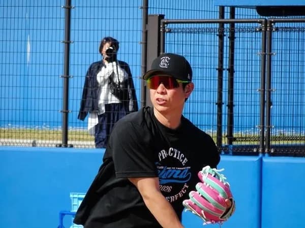 松本剛、最低ノルマに「130安打・15盗塁」を設定