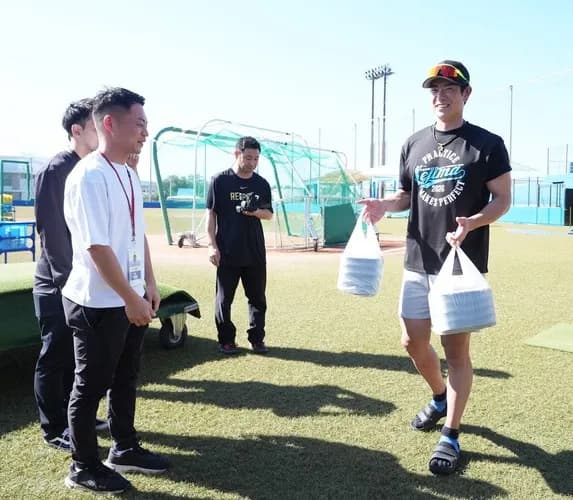 巨人松本剛さん、阿部監督が設計に助言した野球場で自主トレしてしまう
