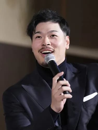 【悲報】 阪神タイガース佐藤輝明さん、キャンプ10日前でまだ契約未更改