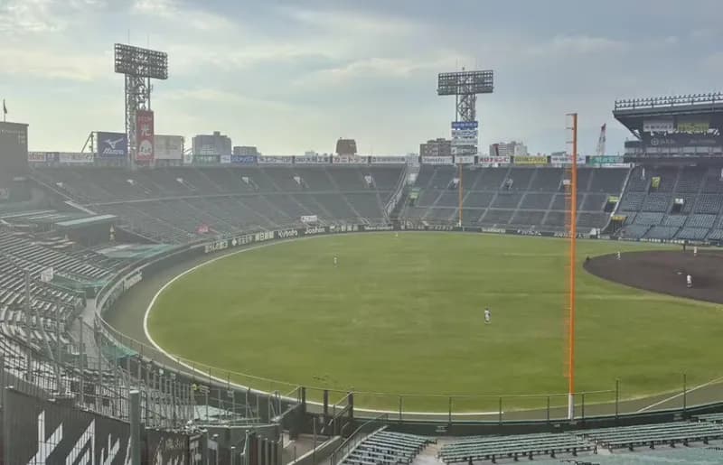 そもそも球団側も出ていくやつのためにテラスを設置しようと思わないよな