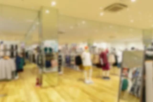 【悲報】UNIQLO←高い　GU←高い