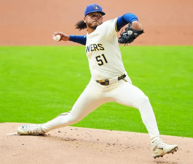 メッツが昨季の最多勝右腕ペラルタを獲得　ブルワーズは見返りとしてスプロートら得る