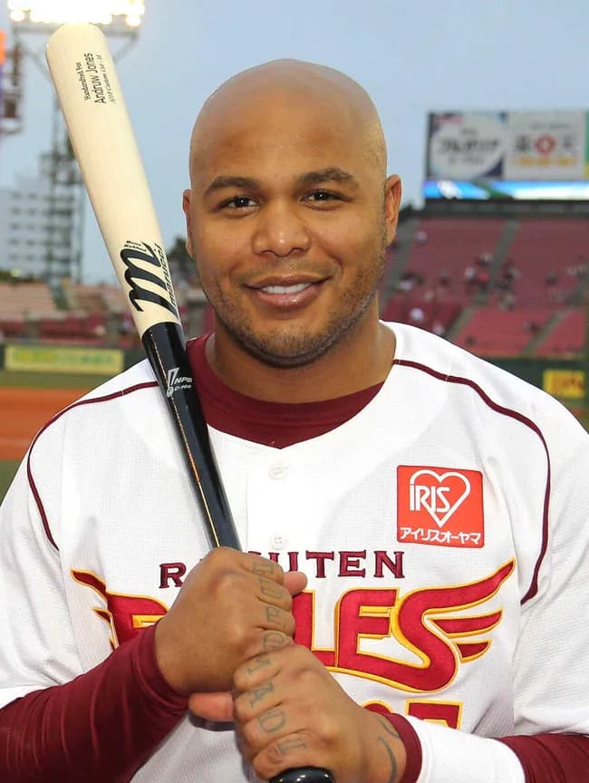 【朗報】アンドリュー・ジョーンズ、米野球殿堂入り！晩年は楽天でプレー