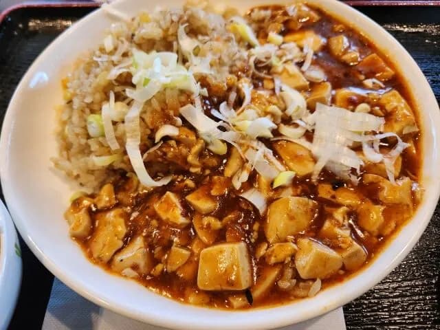 麻婆豆腐(90点)「合体するぞ！」炒飯(90点)「おう！」