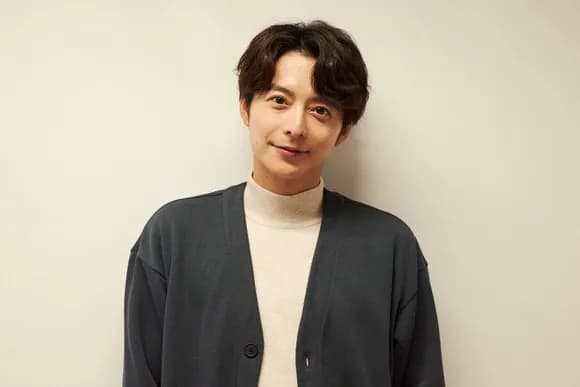 【画像】小池徹平(40)さん、顔が溶け始める・・・・・