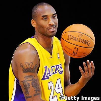 【悲報】2017年米メディア「あのコービーが大谷をドジャースに勧誘！」ワイ「誰だよ😂w」