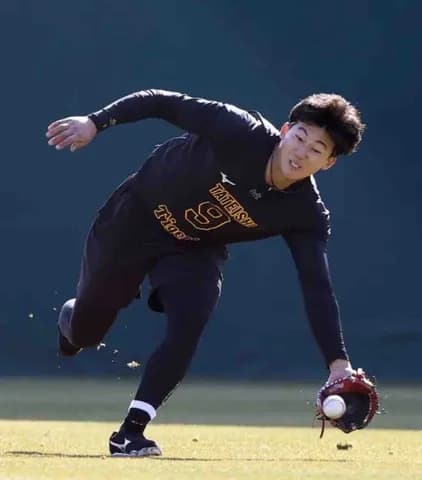 【阪神】肉離れのドラフト１位立石正広が軽快にランニング　回復順調か