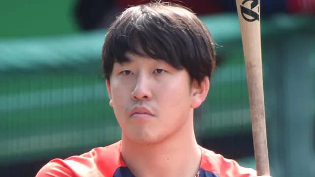 カープ小園が契約更改越年で発した『球団へのメッセージ』守備位置をコロコロ動かすな！【アサ芸プラス】