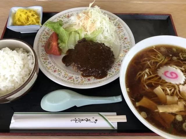 三十路越えても舌がガキなやつおるやろ？