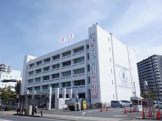 【朗報】選挙、何もかも間に合わない為ついに「整理券無し」「本人確認無し」にｗｗｗｗｗｗｗ