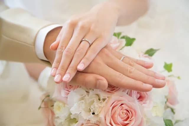 結婚で大事なのって身長>>>>顔>>>>金じゃね？