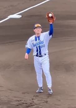 DeNA林琢真選手、身体作りに成功か　分厚くなったと話題に