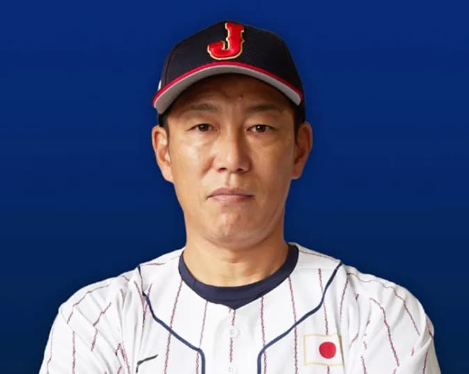 井端監督『大谷！村上！吉田！』←守備完全に捨てて草すぎる