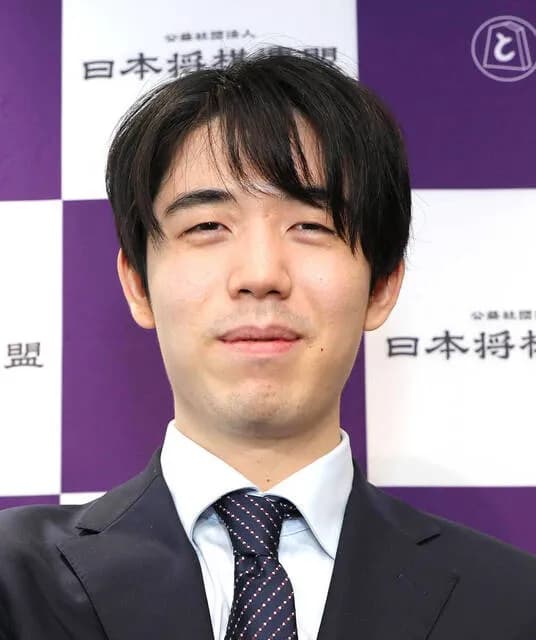 【悲報】将棋ニワカ「藤井くんが王一枚でも俺達は勝てない」