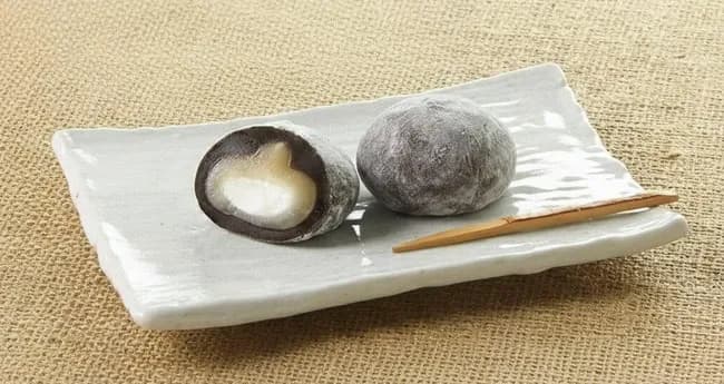 【画像】ファーストクラスで出されるこれ、食べたことない奴ｗｗｗｗｗｗｗｗｗｗｗｗ