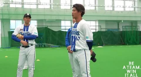 DeNA浜将乃介、1軍合流初日のあいさつでナインの心つかむｗｗｗ