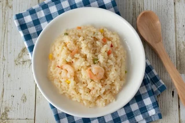 冷凍のエビピラフってフライパンで炒めてもいけるんか？