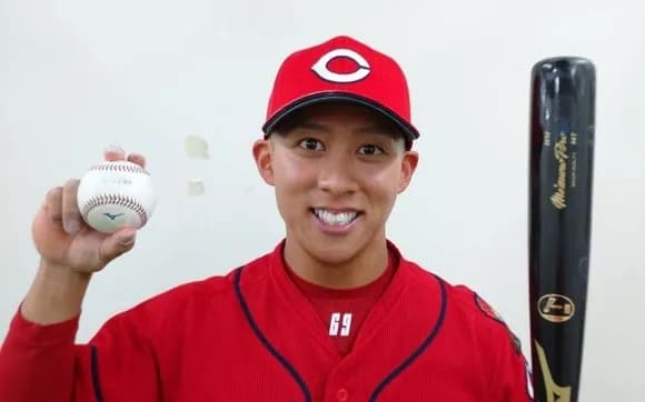 【衝撃】広島・羽月選手「女手ひとつで育ててくれた母に申し訳ない。解雇しないでほしい」