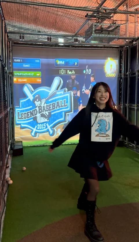 牧野真莉愛、球速測定で101km記録、俺より速いよ