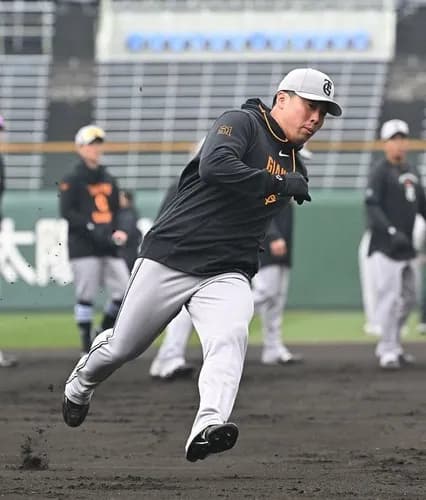 【巨人】浅野翔吾、リタイアで開幕「正直厳しい」　復活は早くて５月
