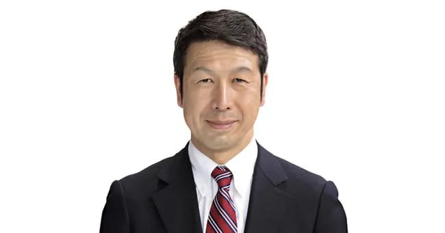 【悲報】米山隆一さん、車道に雪をかき出しただけの無職になってしまう