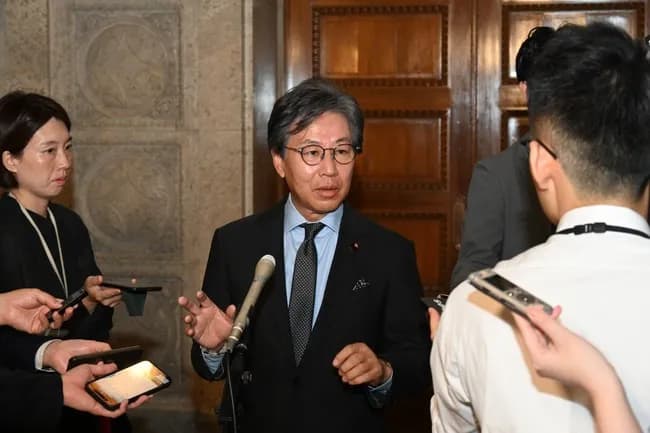 【朗報】中道改革連合、存続決定。辞任する野田代表と斉藤代表が「参院と地方議会も合流」と明言する