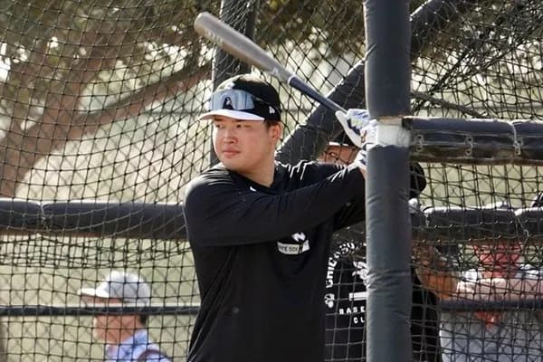 村上宗隆の圧倒的な打撃練習に米記者驚愕…ファン喝采「ネクスト大谷を手に入れた」