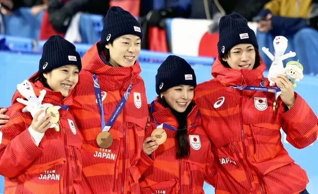 【スキージャンプ】高梨沙羅「首からメダルかけて寝た」…食事会で「いつになったら外すのって言われるぐらいだった」